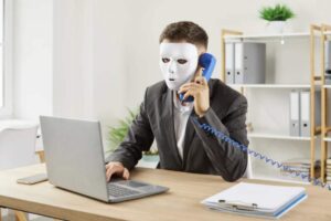 Negli anni, il panorama delle truffe telefoniche ha subito una trasformazione significativa, con  diverse modalità utilizzate.