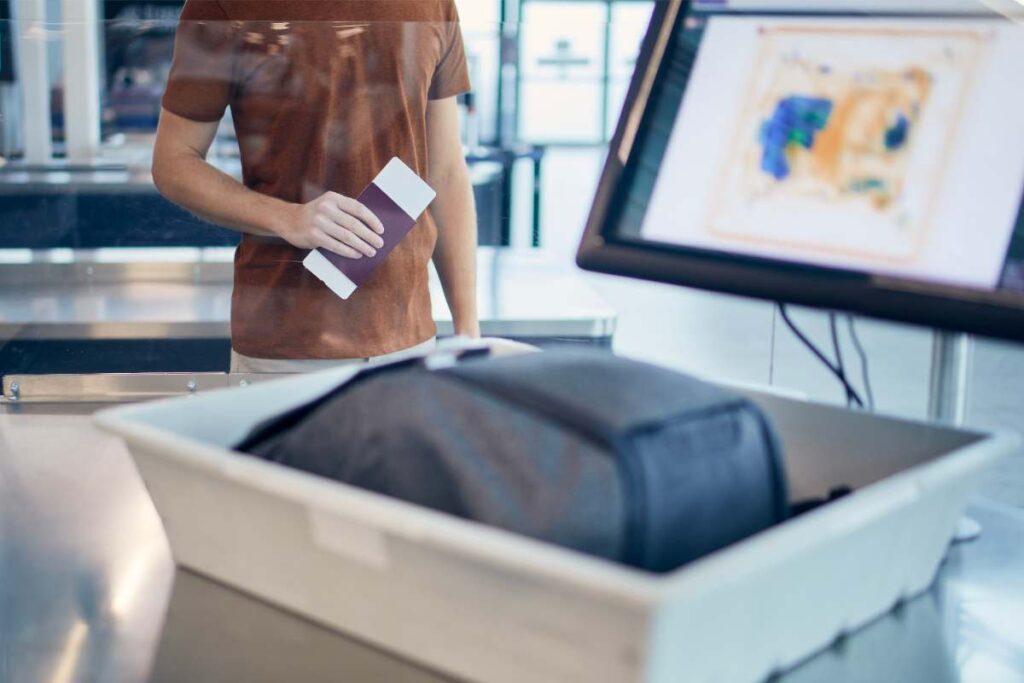 Controlli sicurezza aeroporto