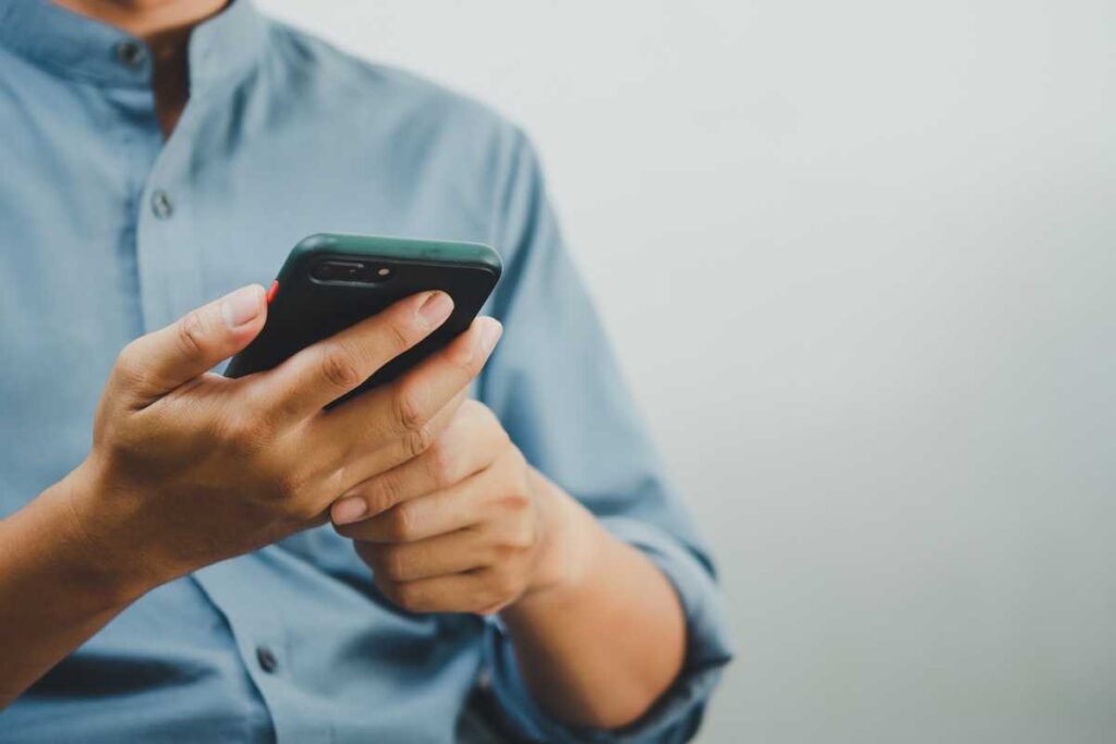 Telefono perché si scarica velocemente