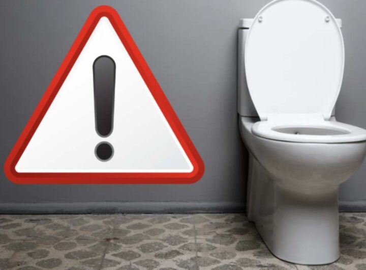 Secondo studi recenti, solo il 25% degli utenti ricorda di igienizzare il proprio telefono dopo averlo utilizzato in bagno.