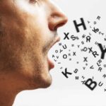 Quante volte ci siamo sentiti sopraffatti dal vortice di pensieri negativi? Quando la mente si trasforma in un luogo caotico